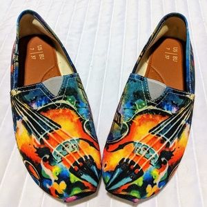 Violin shoes